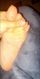 Major Galore feet photo 11