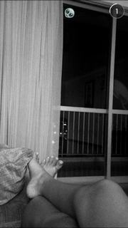 Maju Trindade feet photo 2