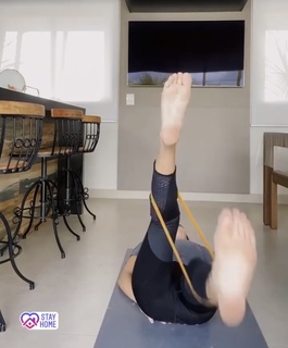 Maju Trindade feet photo 2