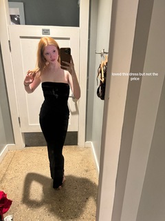 Makenna Kelly feet photo 14