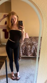 Makenna Kelly feet photo 12