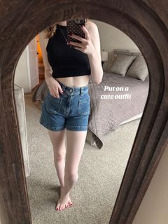 Makenna Kelly feet photo 19