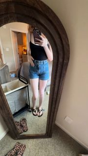 Makenna Kelly feet photo 4