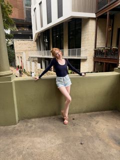 Makenna Kelly feet photo 7