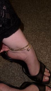 Makenna Kelly feet photo 9