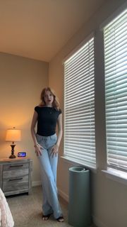 Makenna Kelly feet photo 2