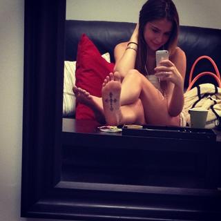 Makenzie Vega feet photo 16