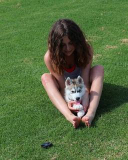 Makenzie Vega feet photo 10