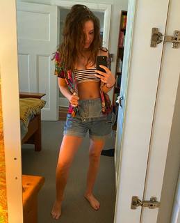 Makenzie Vega feet photo 6