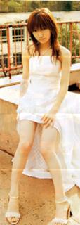 Maki Gotô feet photo 4