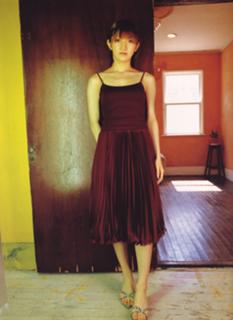 Maki Gotô feet photo 1