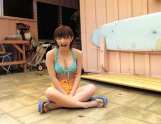 Maki Gotô feet photo 18