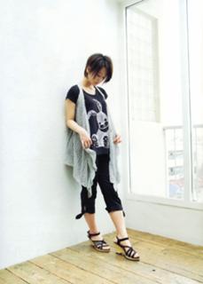 Maki Horikita feet photo 12