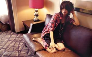 Maki Horikita feet photo 12