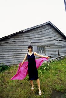 Maki Horikita feet photo 1