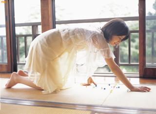 Maki Horikita feet photo 19