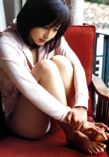 Maki Horikita feet photo 2