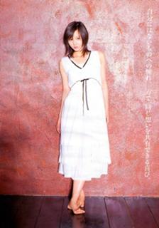 Maki Horikita feet photo 12