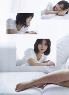 Maki Horikita feet photo 12