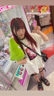 Maki Ito feet photo 17