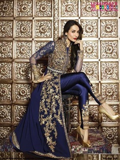 Malaika Arora feet photo thumbnail