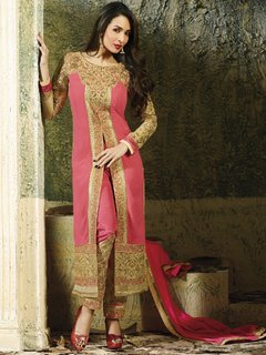 Malaika Arora feet photo thumbnail