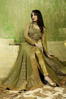 Malaika Arora feet photo thumbnail