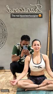 Malaika Arora feet photo thumbnail
