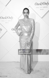 Malaika Arora feet photo thumbnail