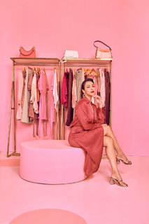 Malaika Arora feet photo thumbnail