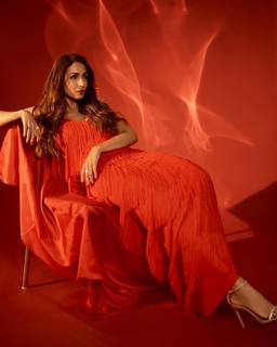 Malaika Arora feet photo thumbnail