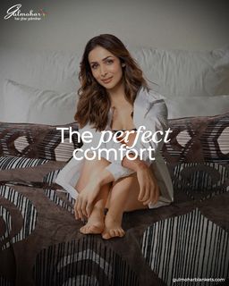 Malaika Arora feet photo thumbnail
