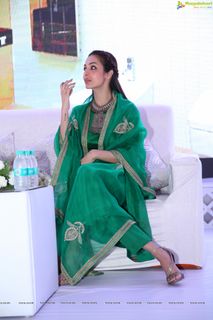 Malaika Arora feet photo 10