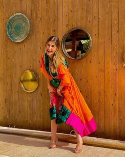 Malak Koura feet photo thumbnail