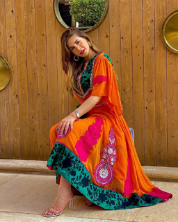 Malak Koura feet photo thumbnail