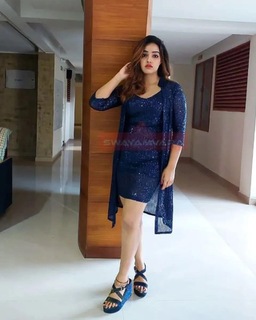 Malavika Menon feet photo 6