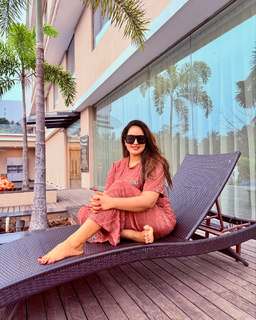 Malavika Menon feet photo 14