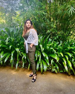 Malavika Menon feet photo 1