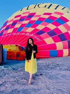 Malavika Menon feet photo 6