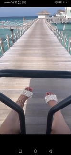 Malavika Mohanan feet photo thumbnail