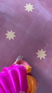 Malavika Mohanan feet photo thumbnail