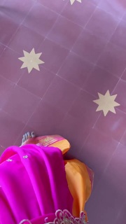 Malavika Mohanan feet photo thumbnail