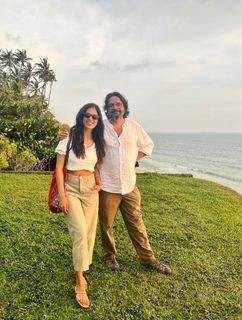 Malavika Mohanan feet photo thumbnail