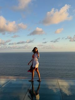 Malavika Mohanan feet photo 3