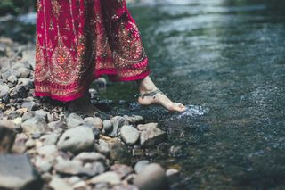 Malavika Mohanan feet photo 10