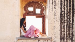 Malavika Mohanan feet photo 3