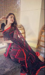 Malavika Wales feet photo 11