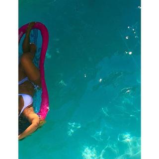 Malaysia Pargo feet photo 15