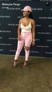 Malaysia Pargo feet photo 7