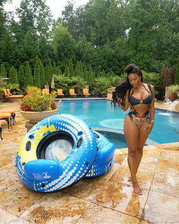 Malaysia Pargo feet photo 9